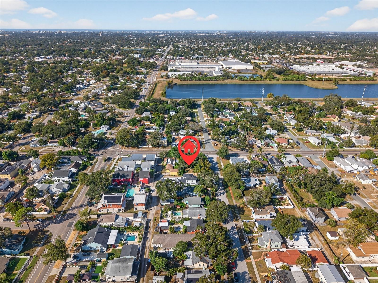 Image 10 of 13 For 1321 28th Street N