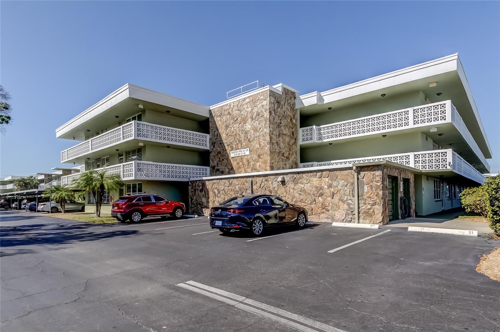 Details for 4890 Bay Street Ne 231, ST PETERSBURG, FL 33703