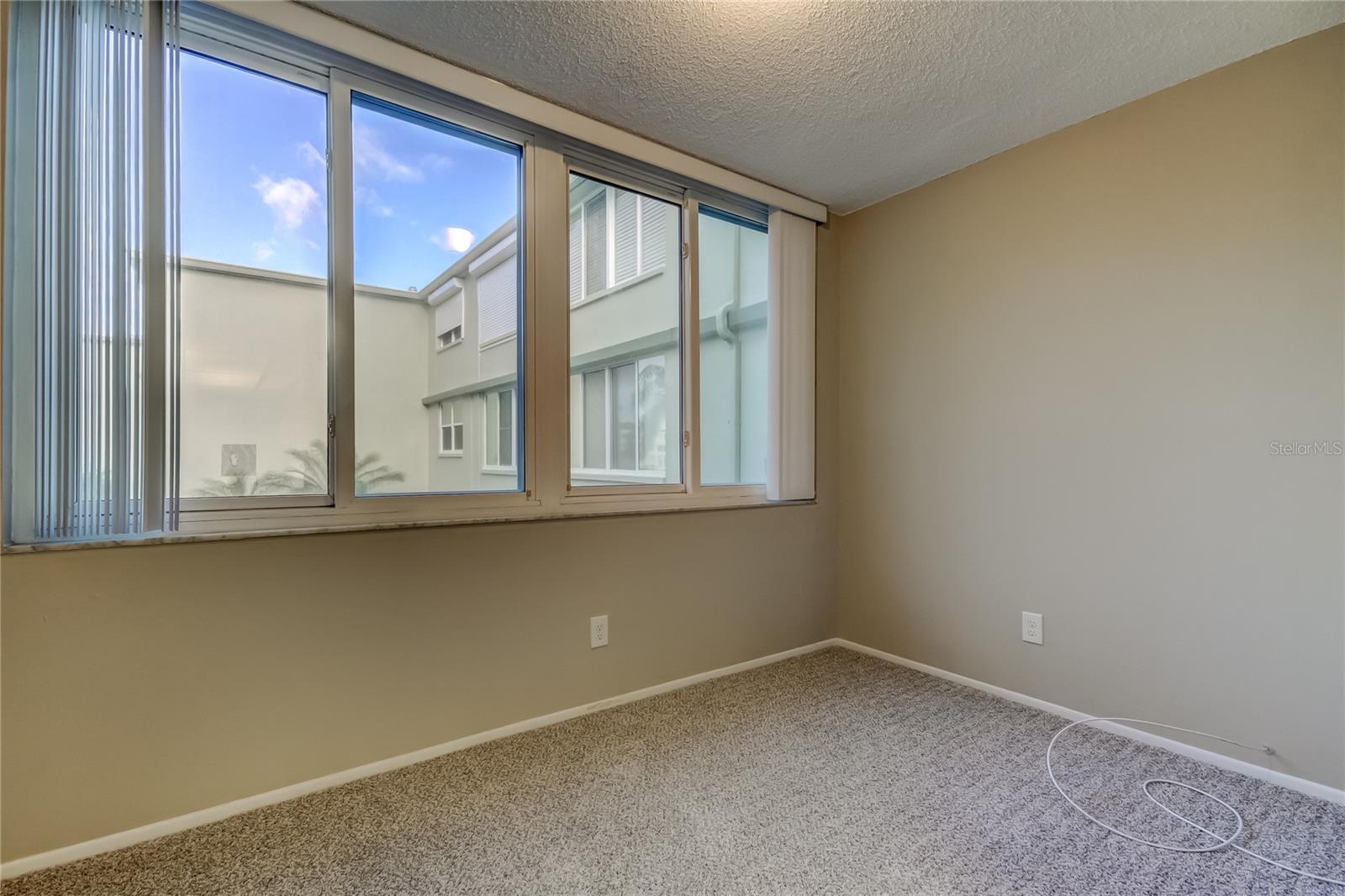 Image 11 of 21 For 4890 Bay Street Ne 231