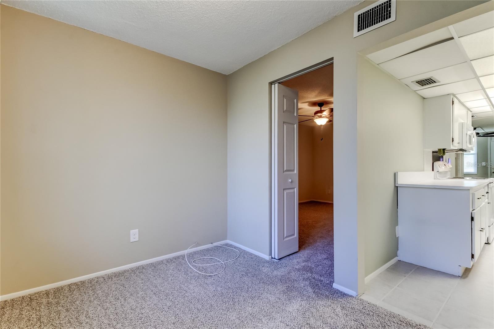 Image 12 of 21 For 4890 Bay Street Ne 231