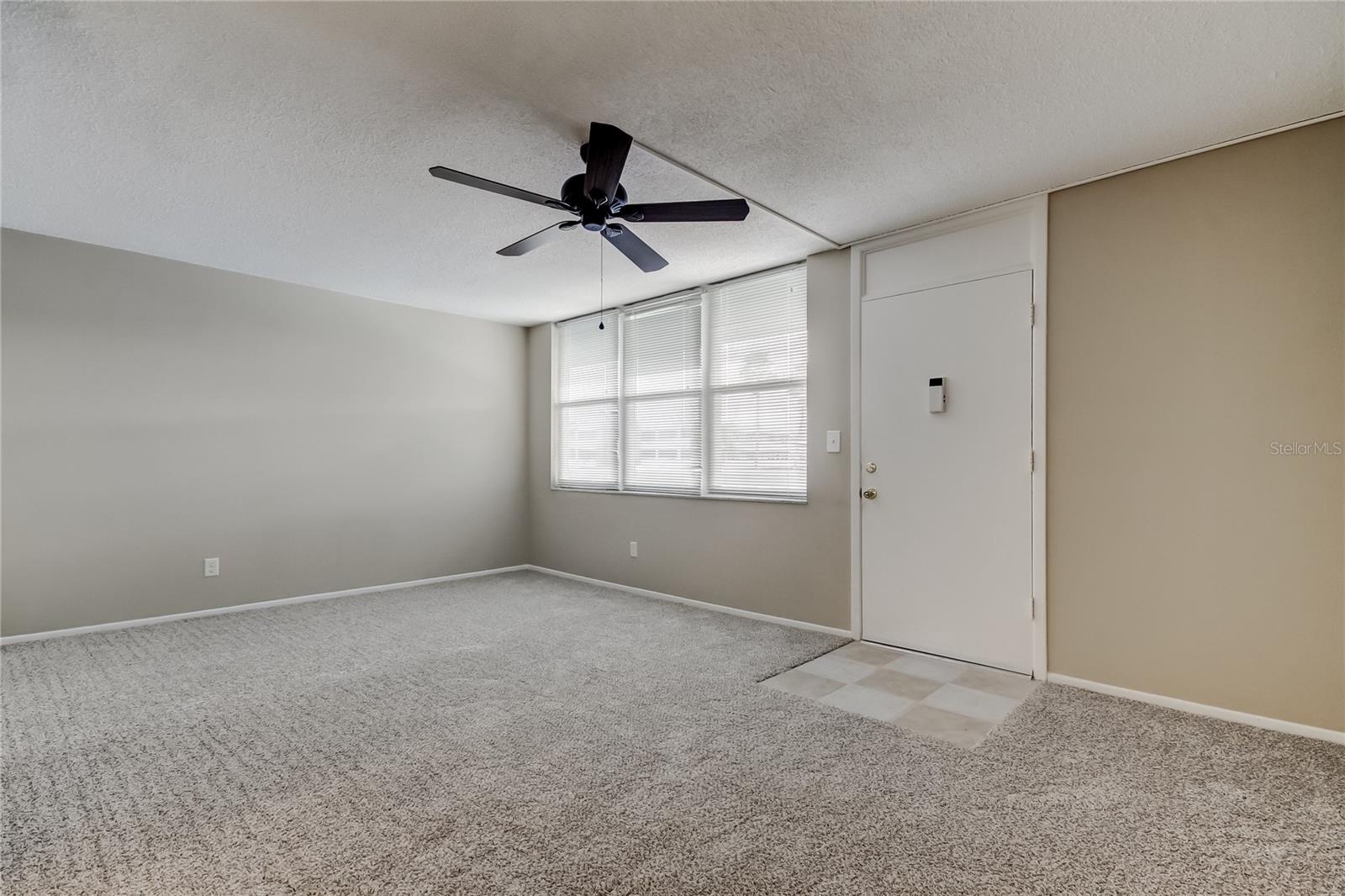 Image 4 of 21 For 4890 Bay Street Ne 231