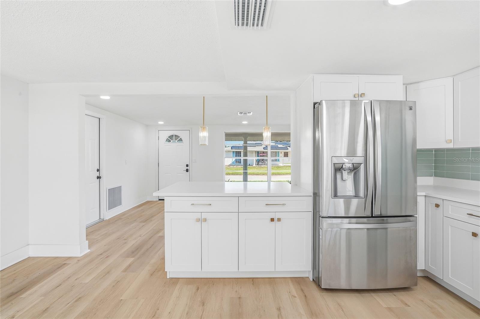 Image 11 of 32 For 7846 Wallaba Lane