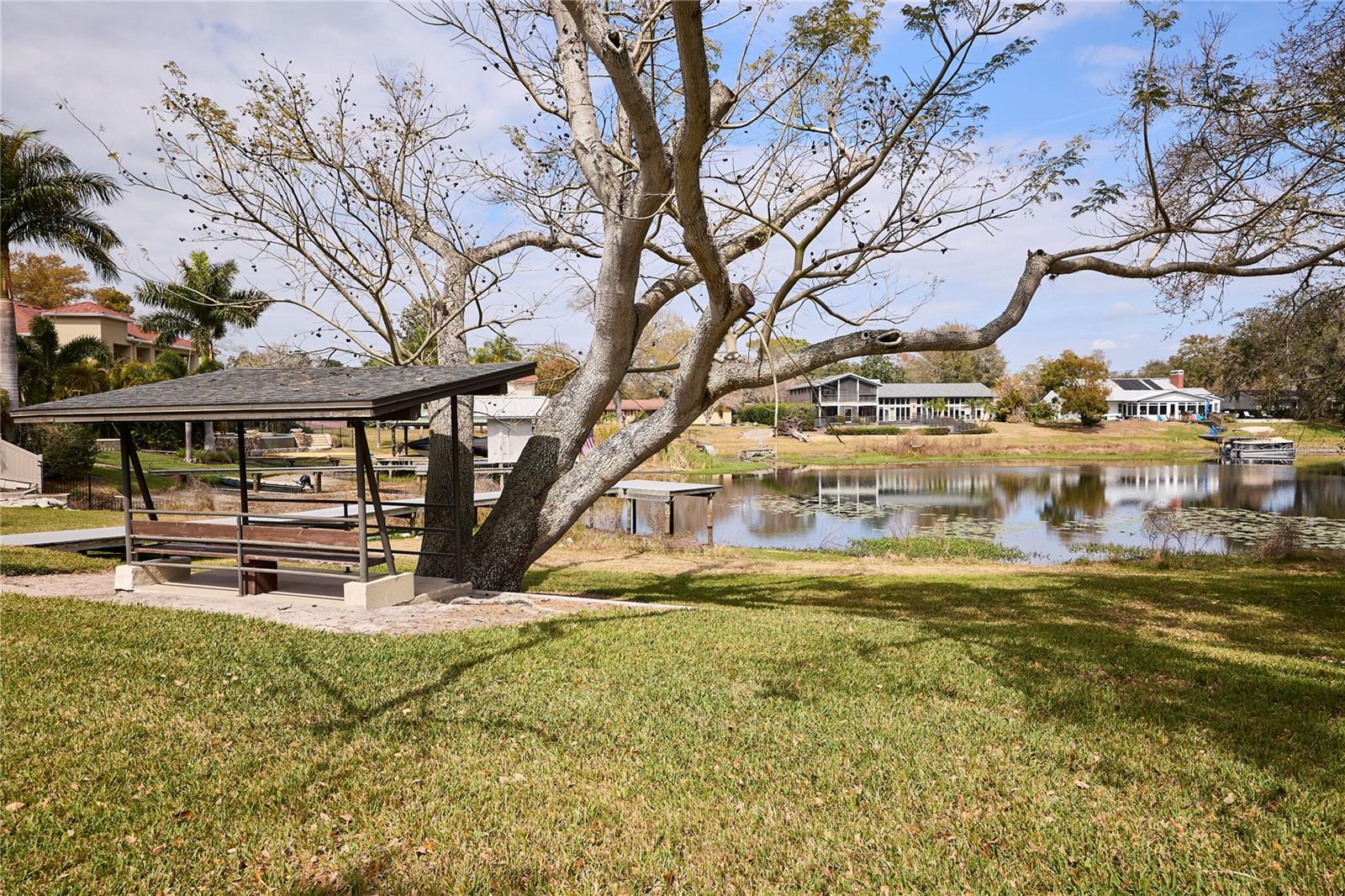 Listing photo id 36 for 3312 Nakora Drive