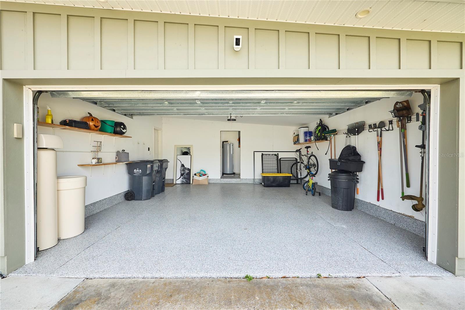 Listing photo id 3 for 3312 Nakora Drive