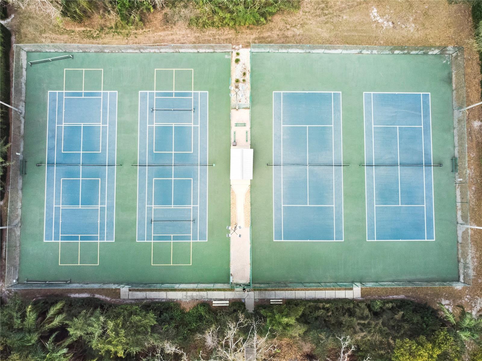 Listing photo id 66 for 3312 Nakora Drive