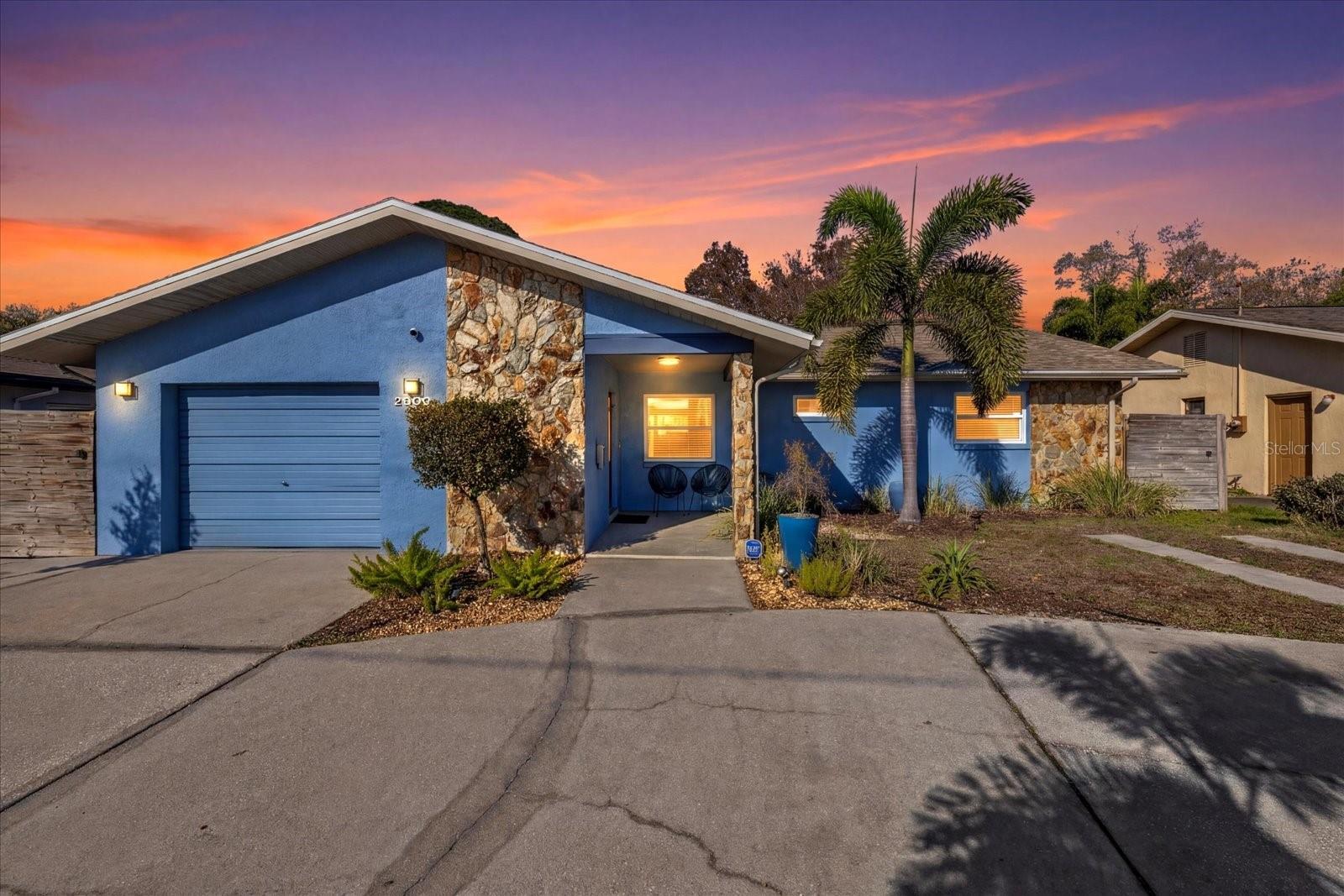 Details for 2000 58th Street N, ST PETERSBURG, FL 33710