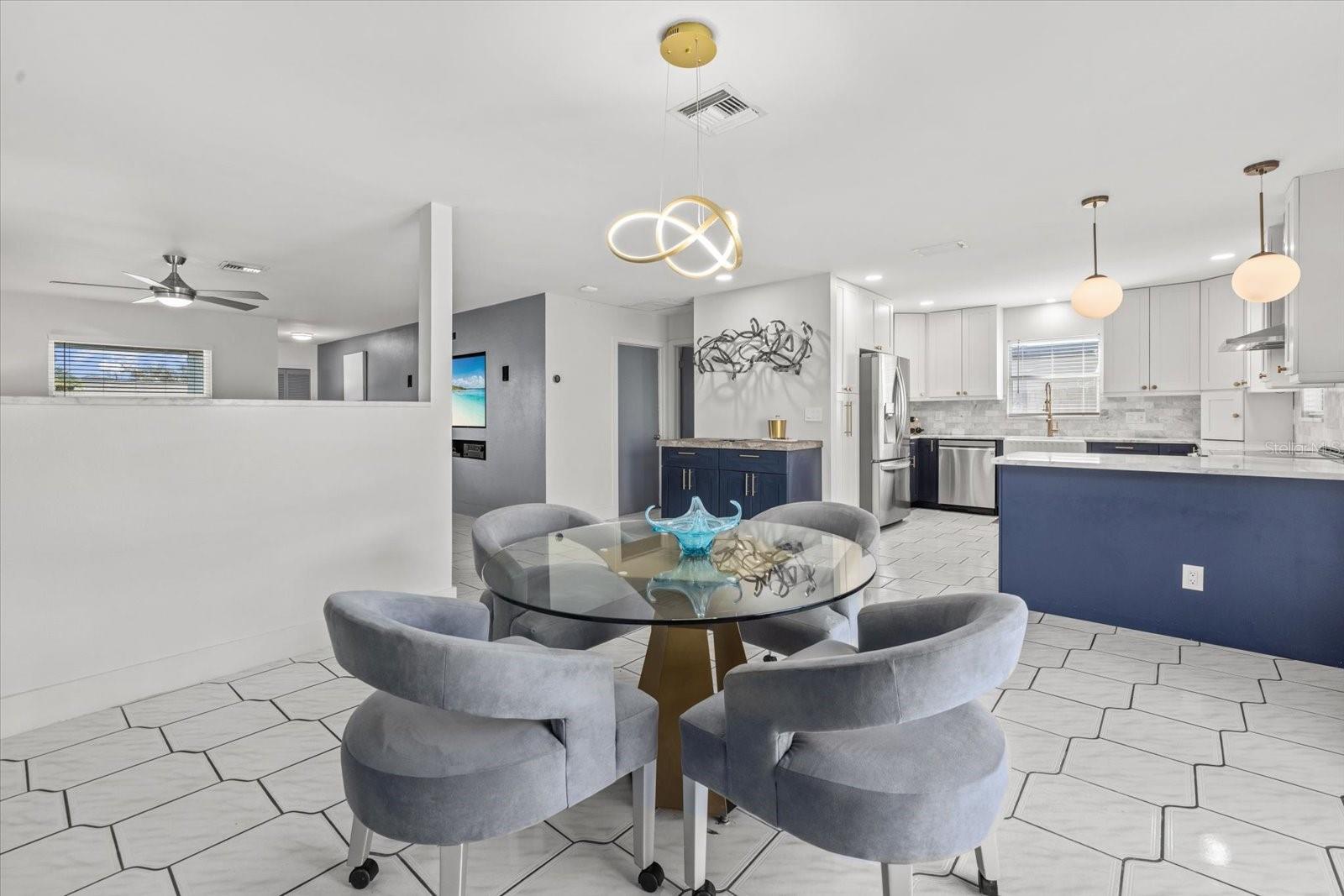 Image 13 of 44 For 2000 58th Street N