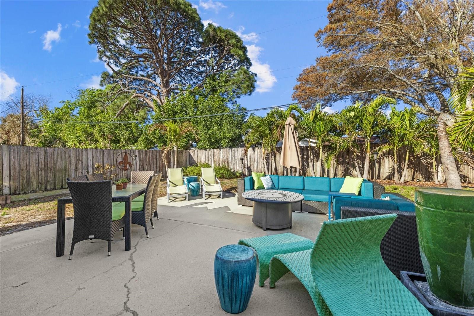 Image 28 of 44 For 2000 58th Street N