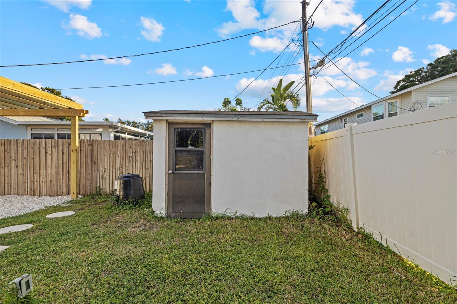 Image 46 of 66 For 5700 Venetian Boulevard Ne