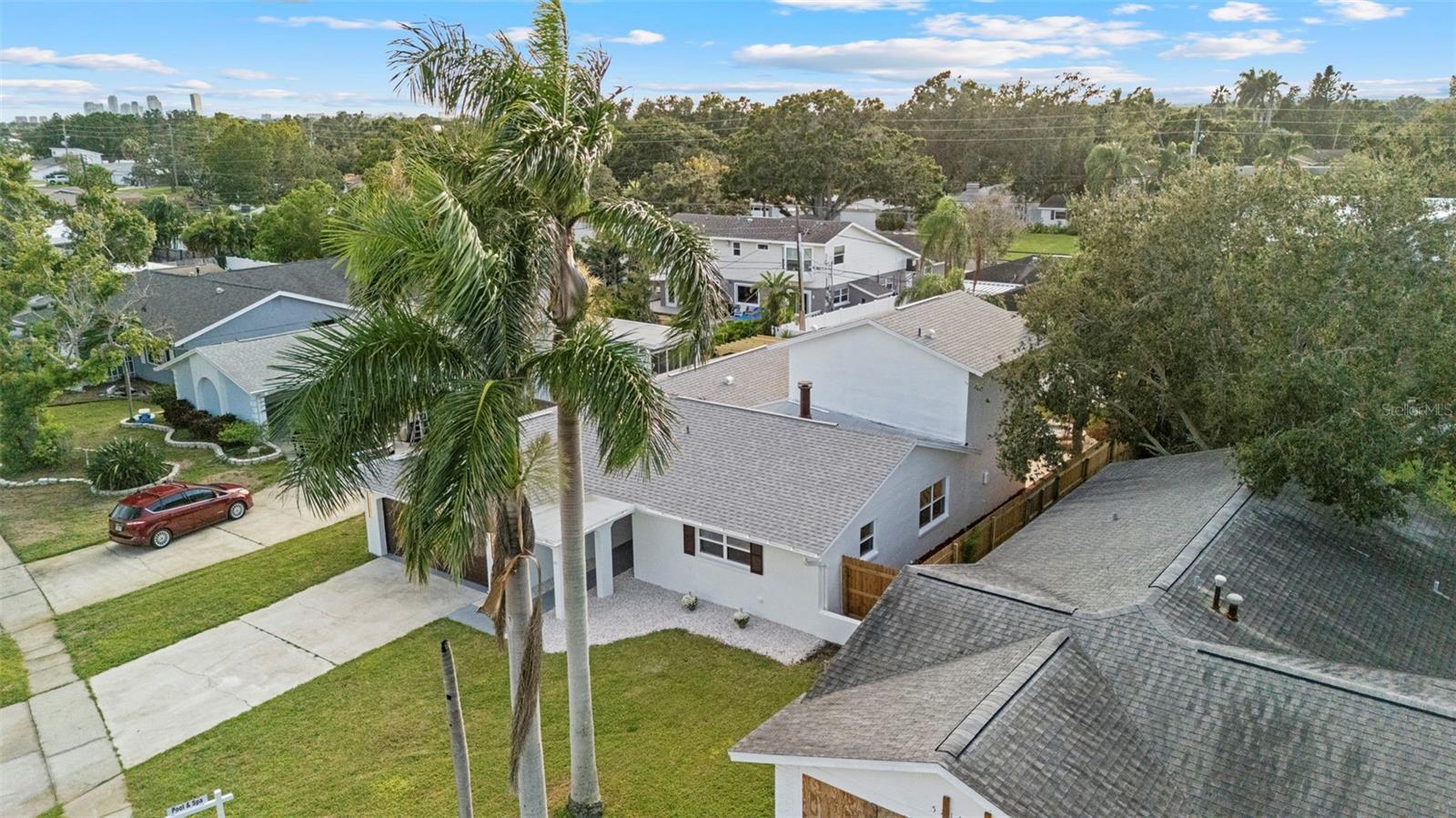 Image 54 of 66 For 5700 Venetian Boulevard Ne