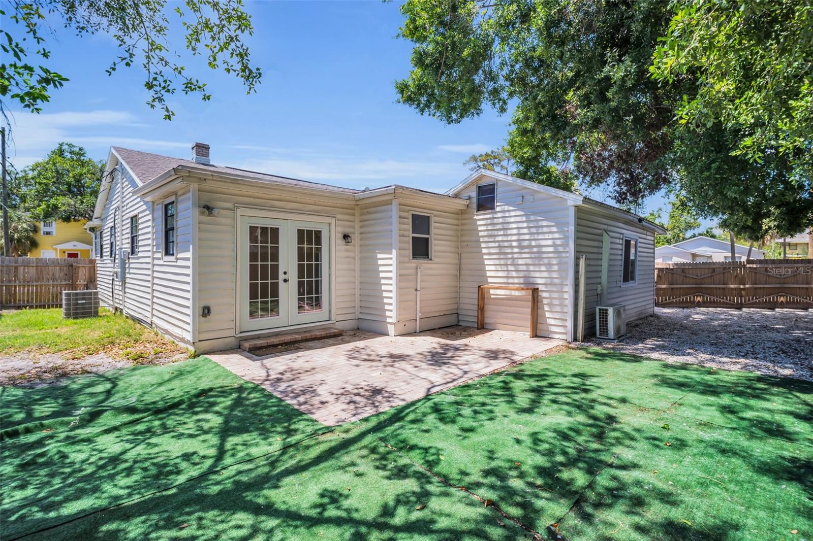 Image 34 of 39 For 4000 Grove Street S