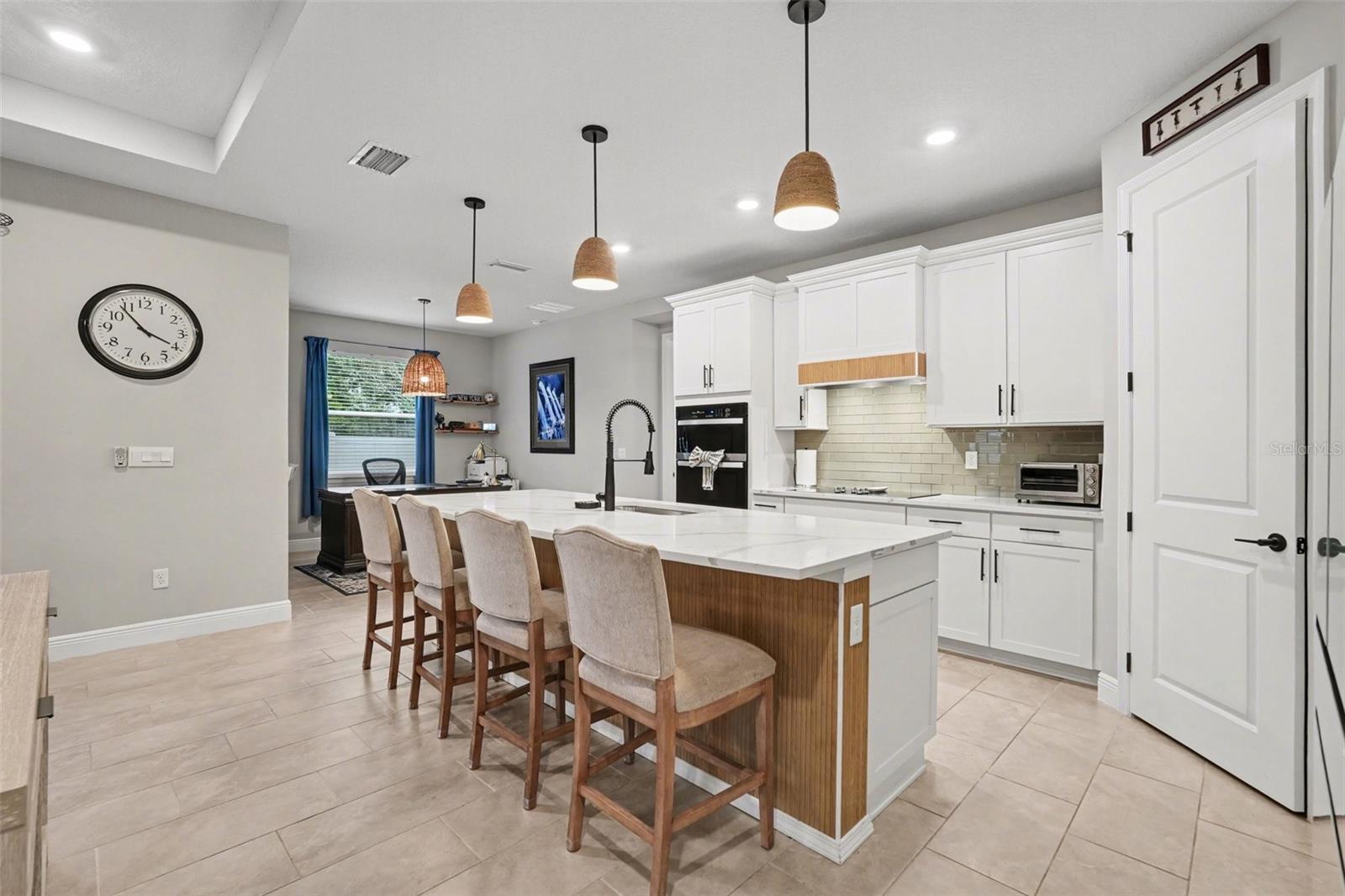 Image 15 of 41 For 23122 Scaglione Drive