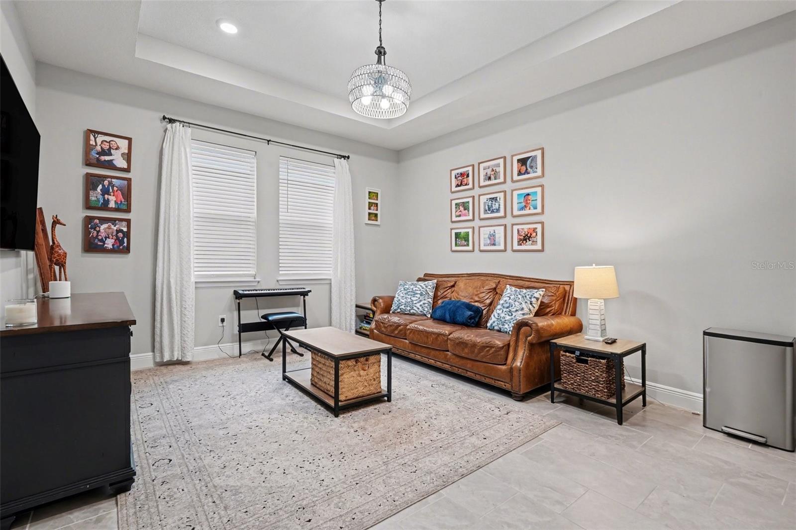 Image 27 of 41 For 23122 Scaglione Drive