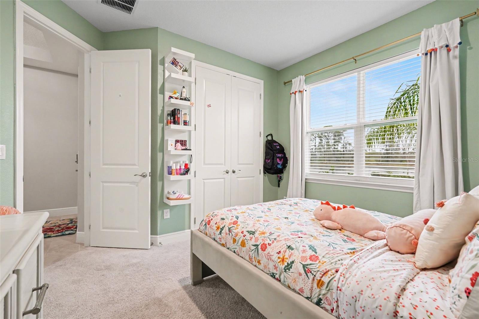 Image 31 of 41 For 23122 Scaglione Drive