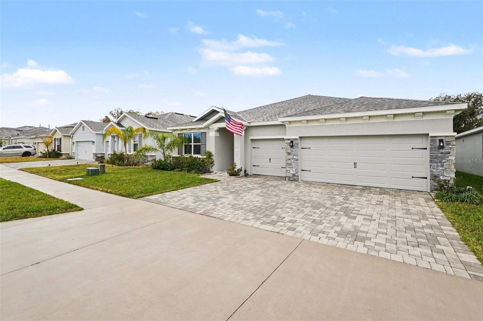 Image 6 of 41 For 23122 Scaglione Drive