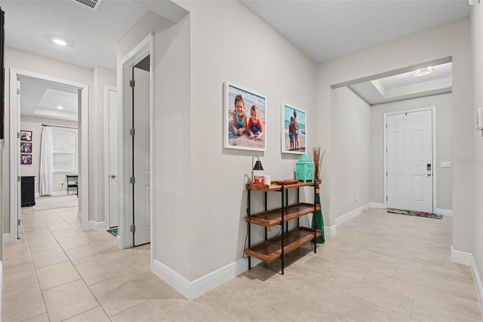 Image 9 of 41 For 23122 Scaglione Drive