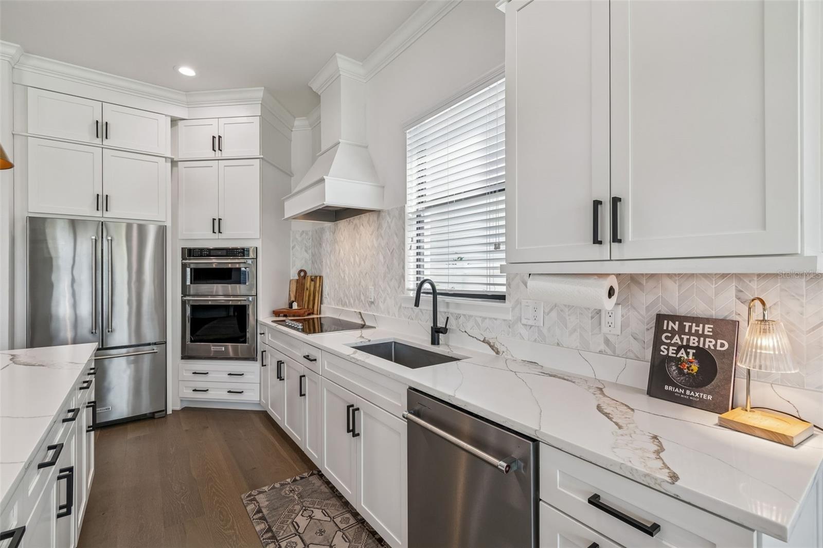 Image 14 of 62 For 3016 Ballast Point Boulevard