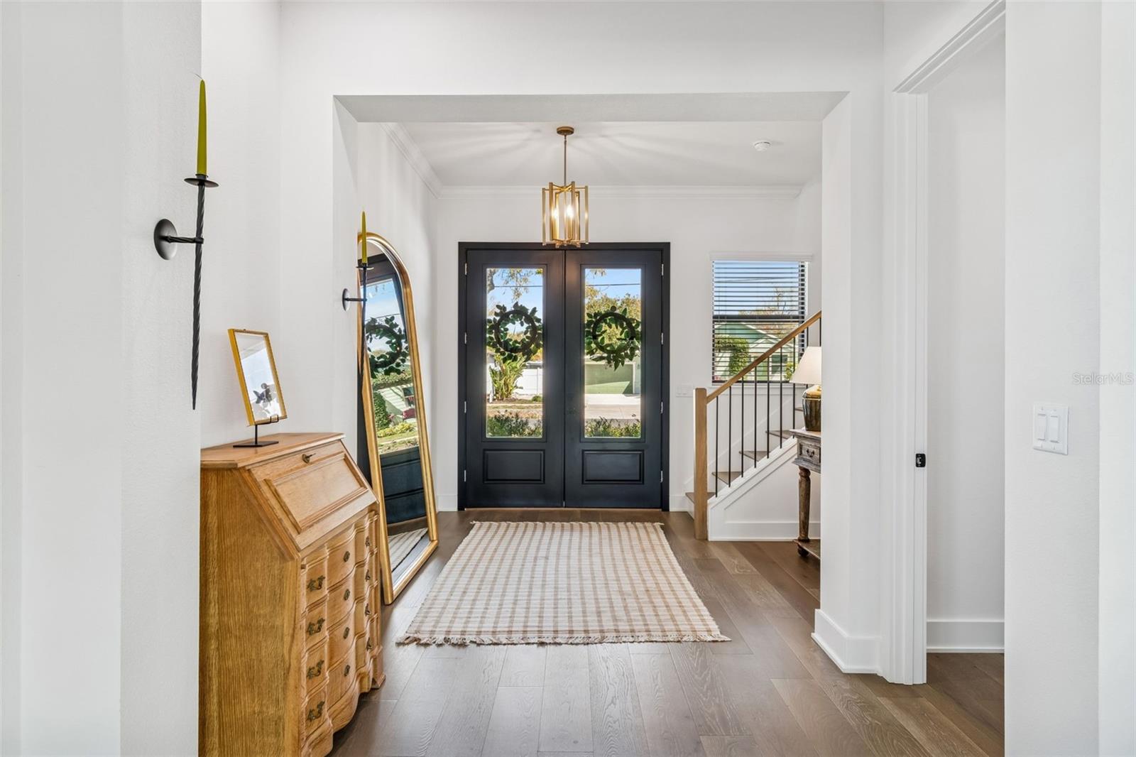 Image 19 of 62 For 3016 Ballast Point Boulevard