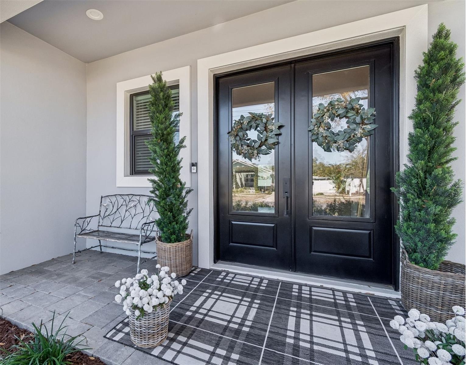 Image 2 of 62 For 3016 Ballast Point Boulevard