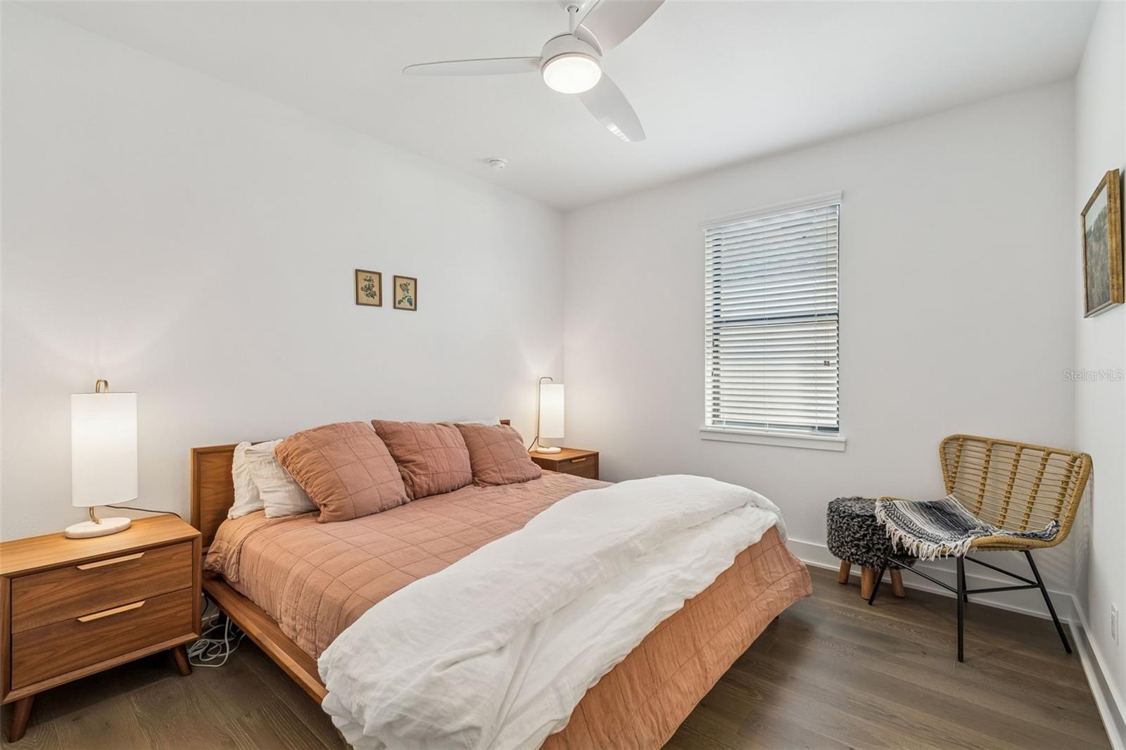 Image 39 of 62 For 3016 Ballast Point Boulevard