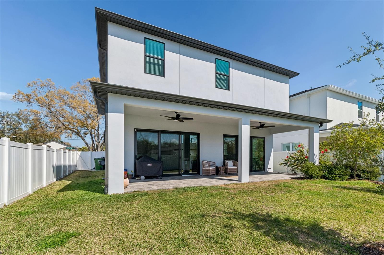 Image 46 of 62 For 3016 Ballast Point Boulevard