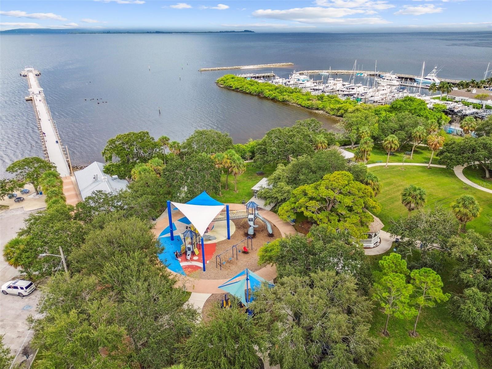 Image 53 of 62 For 3016 Ballast Point Boulevard