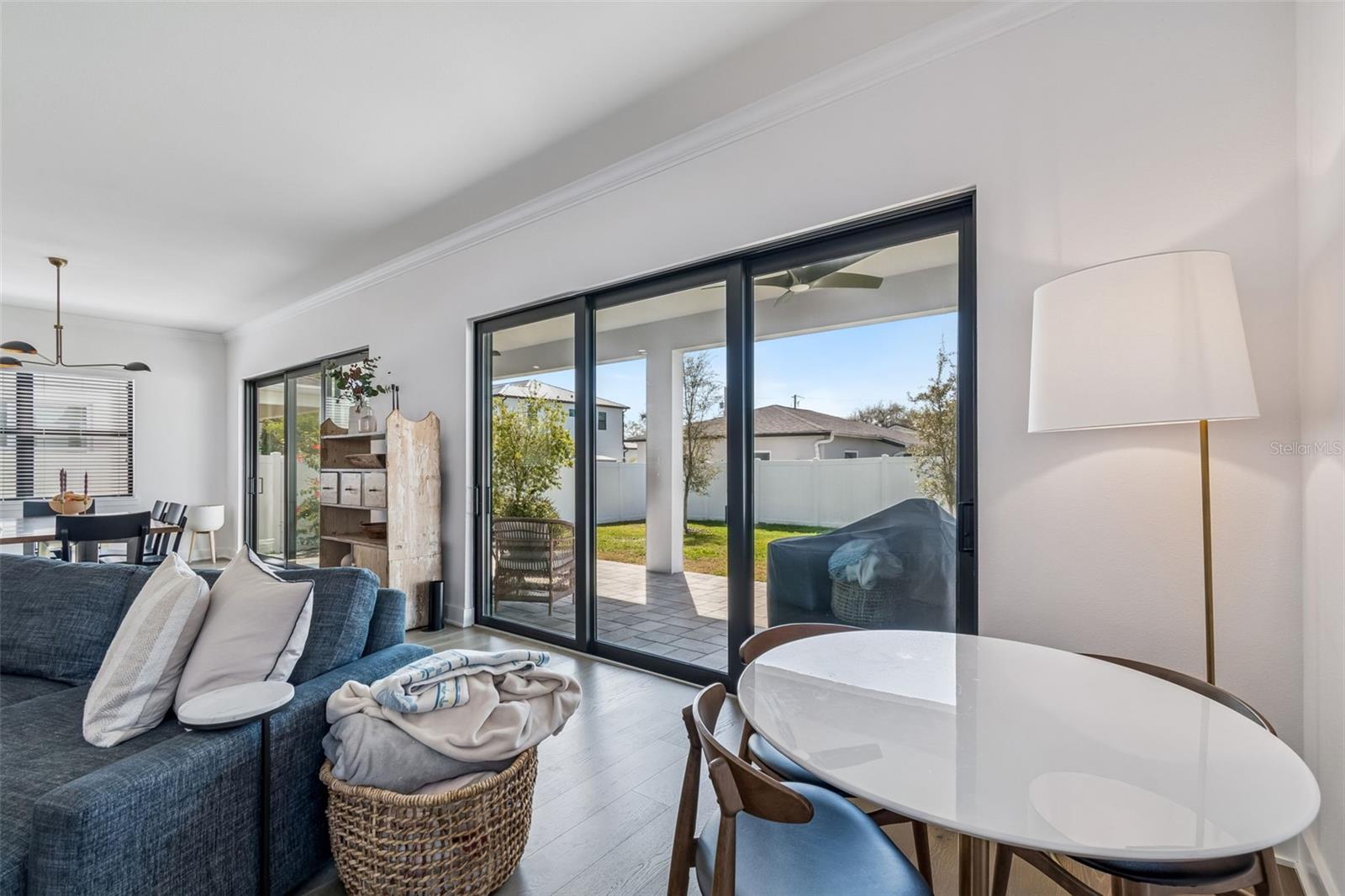 Image 7 of 62 For 3016 Ballast Point Boulevard