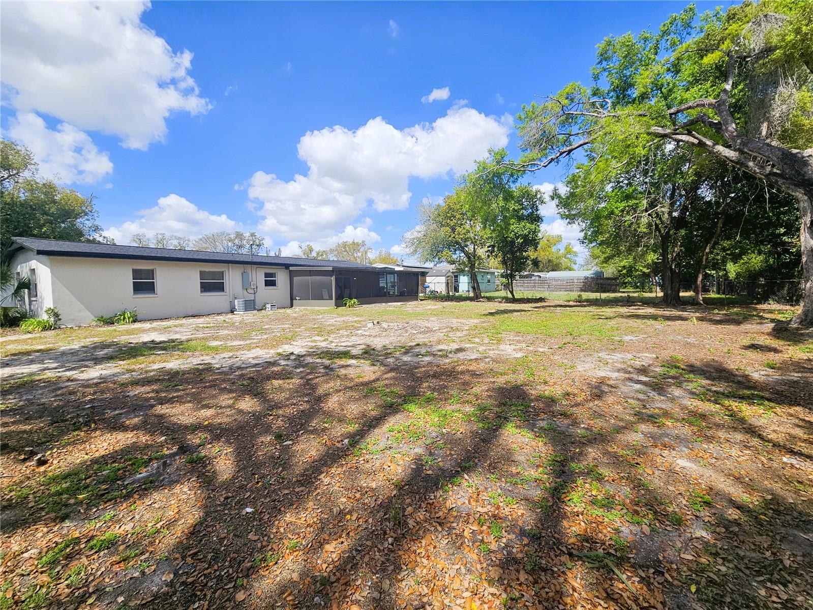 Listing photo id 38 for 8711 Wick Place