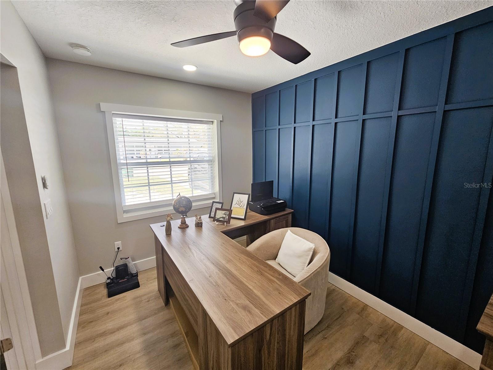 Listing photo id 3 for 8711 Wick Place