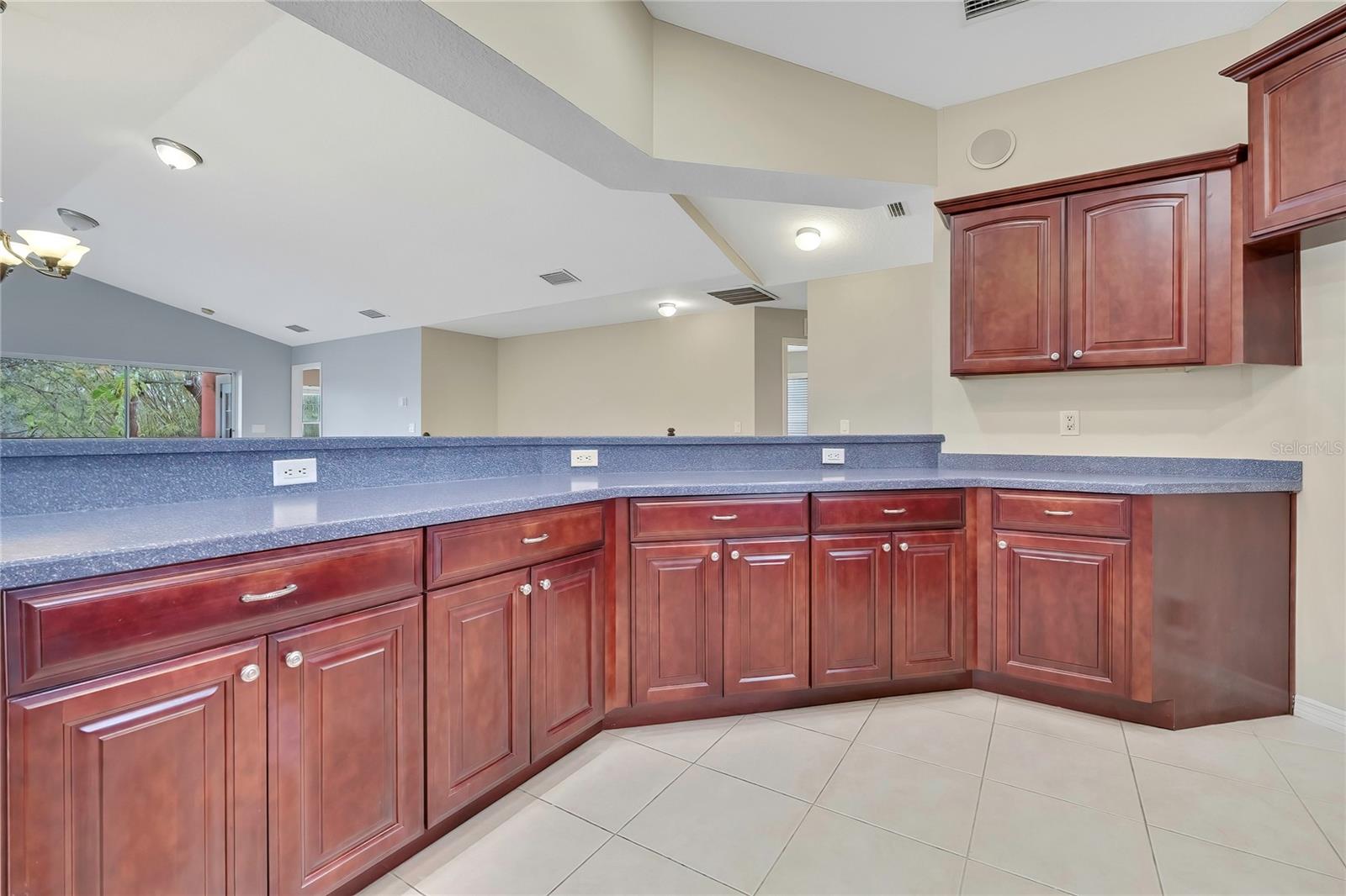 Image 18 of 58 For 5827 Rio Drive