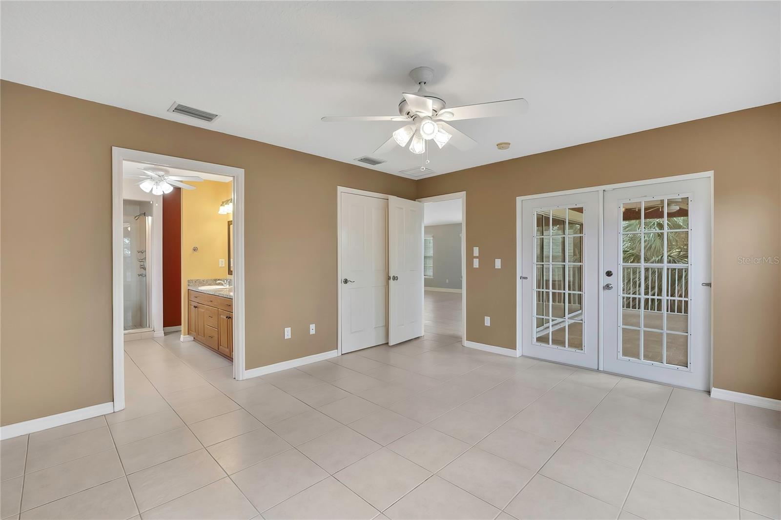 Image 22 of 58 For 5827 Rio Drive