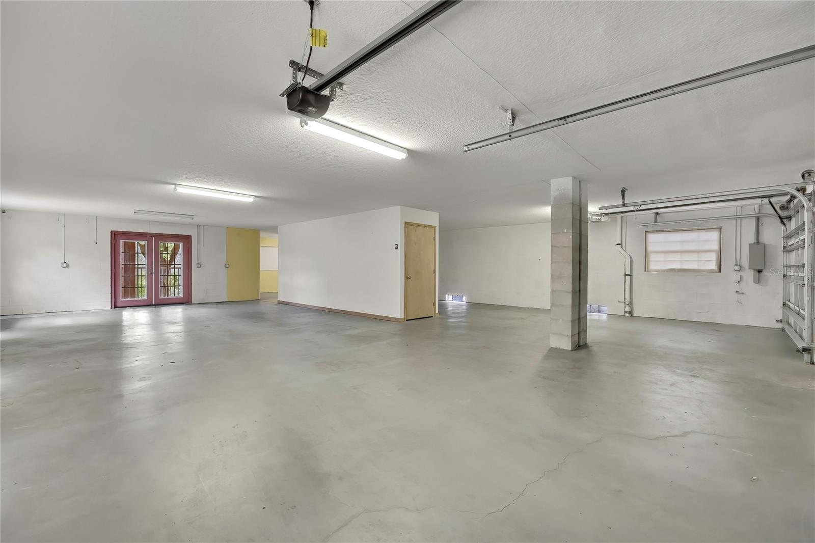 Image 48 of 58 For 5827 Rio Drive