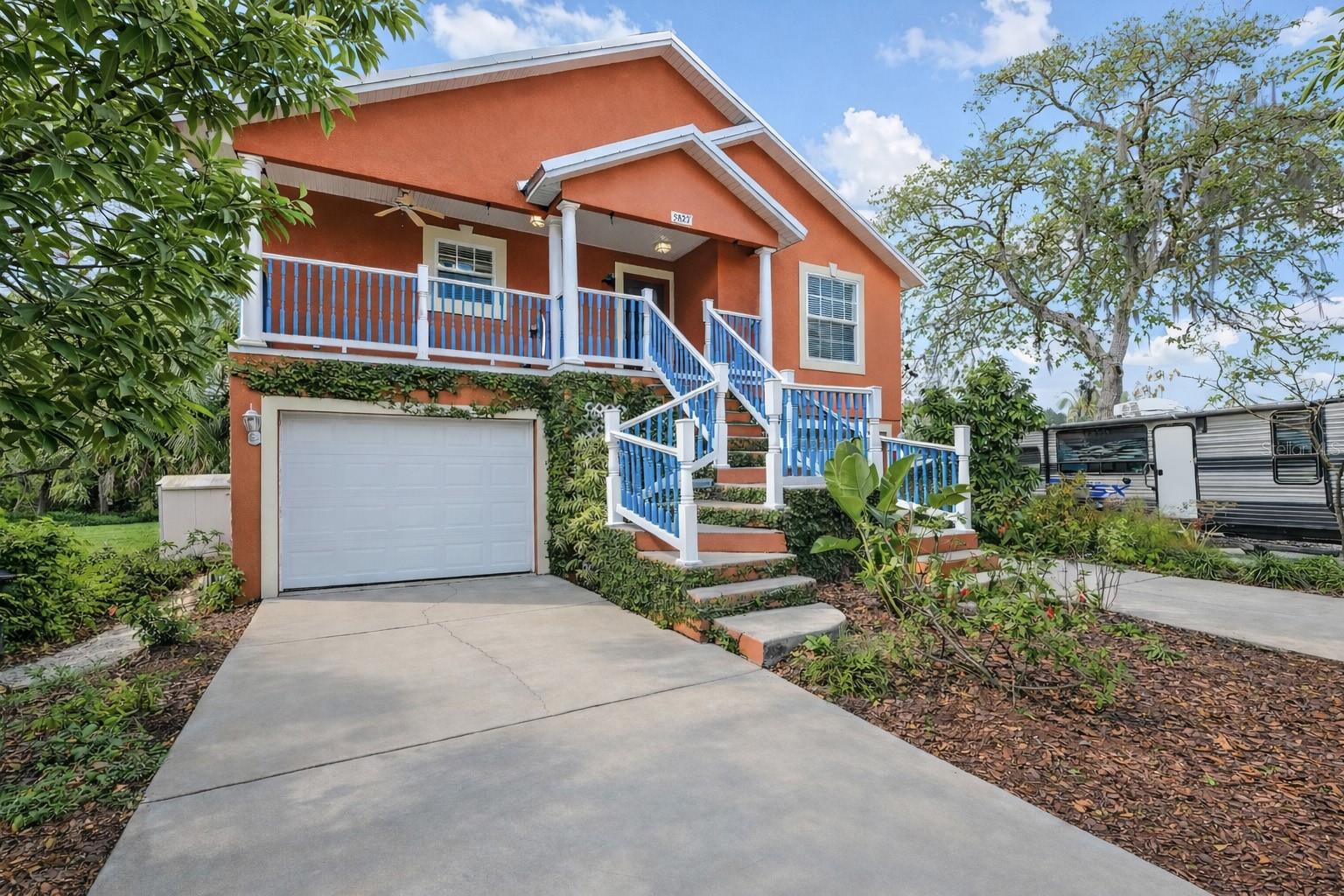 Image 5 of 58 For 5827 Rio Drive