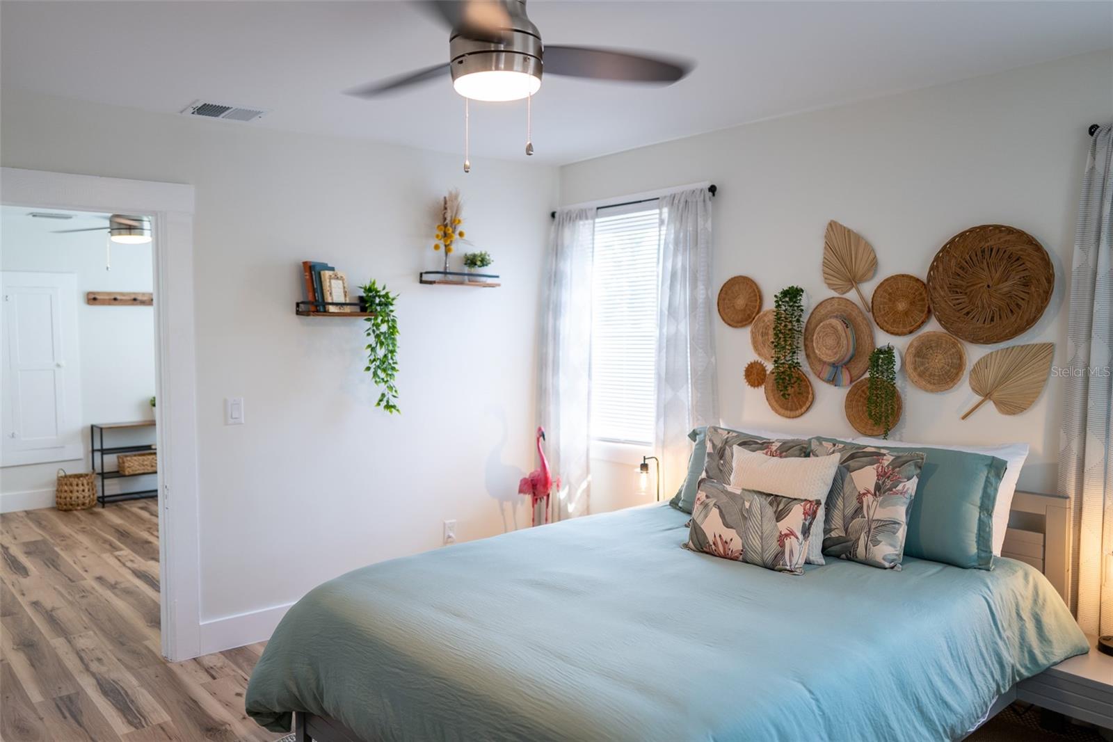 Image 10 of 22 For 127 17th Avenue S