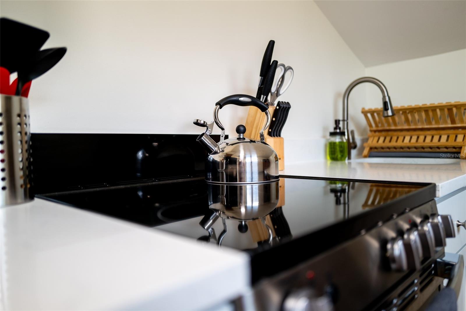 Image 2 of 22 For 127 17th Avenue S