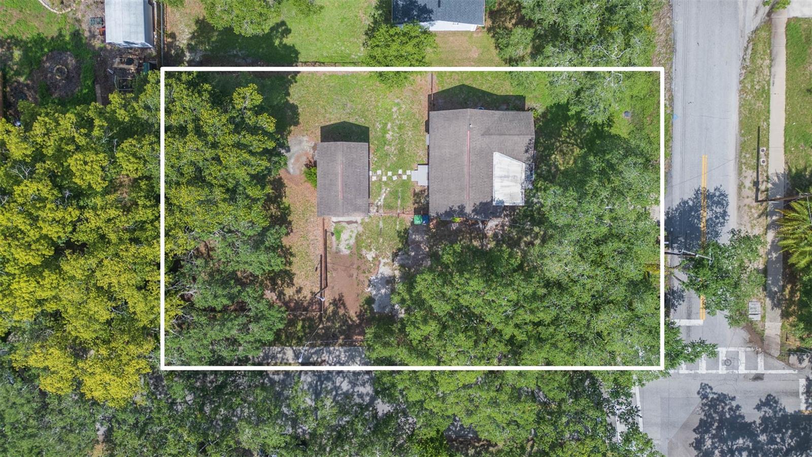 Image 23 of 24 For 1809 Henry Avenue