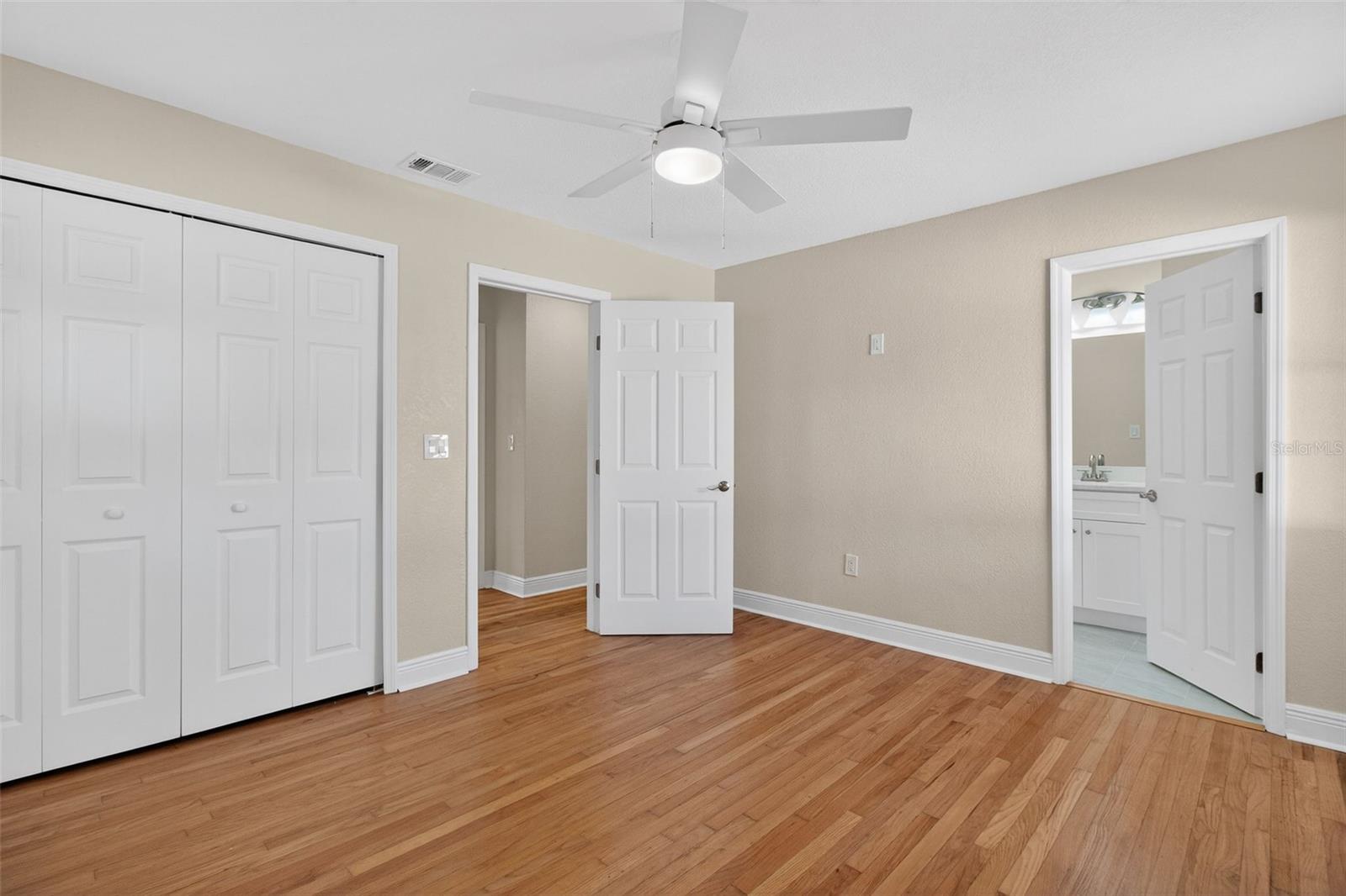 Image 18 of 40 For 1623 Prescott Avenue