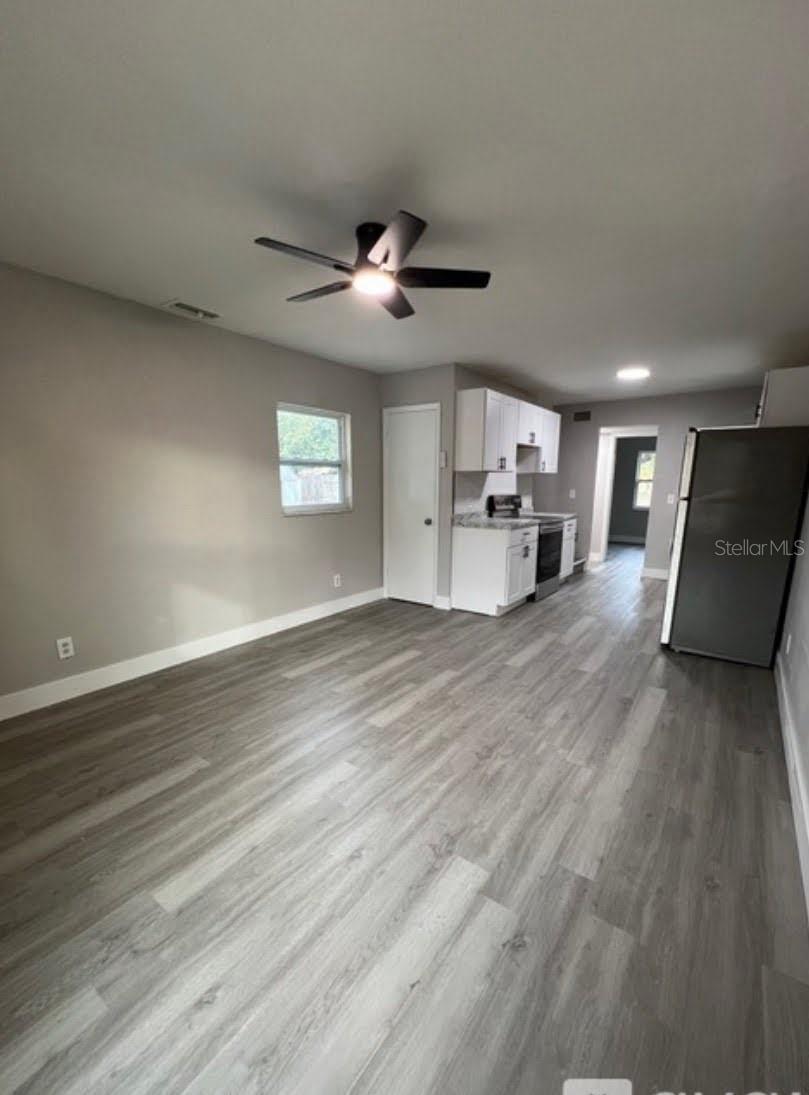 Image 5 of 17 For 6412 Diamond Street A