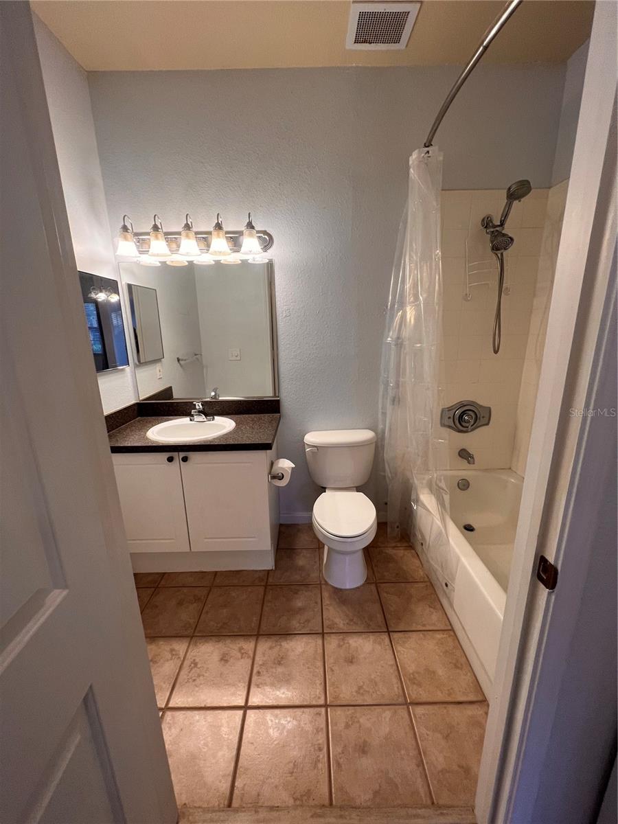 Image 15 of 23 For 2171 Portofino Place 2712