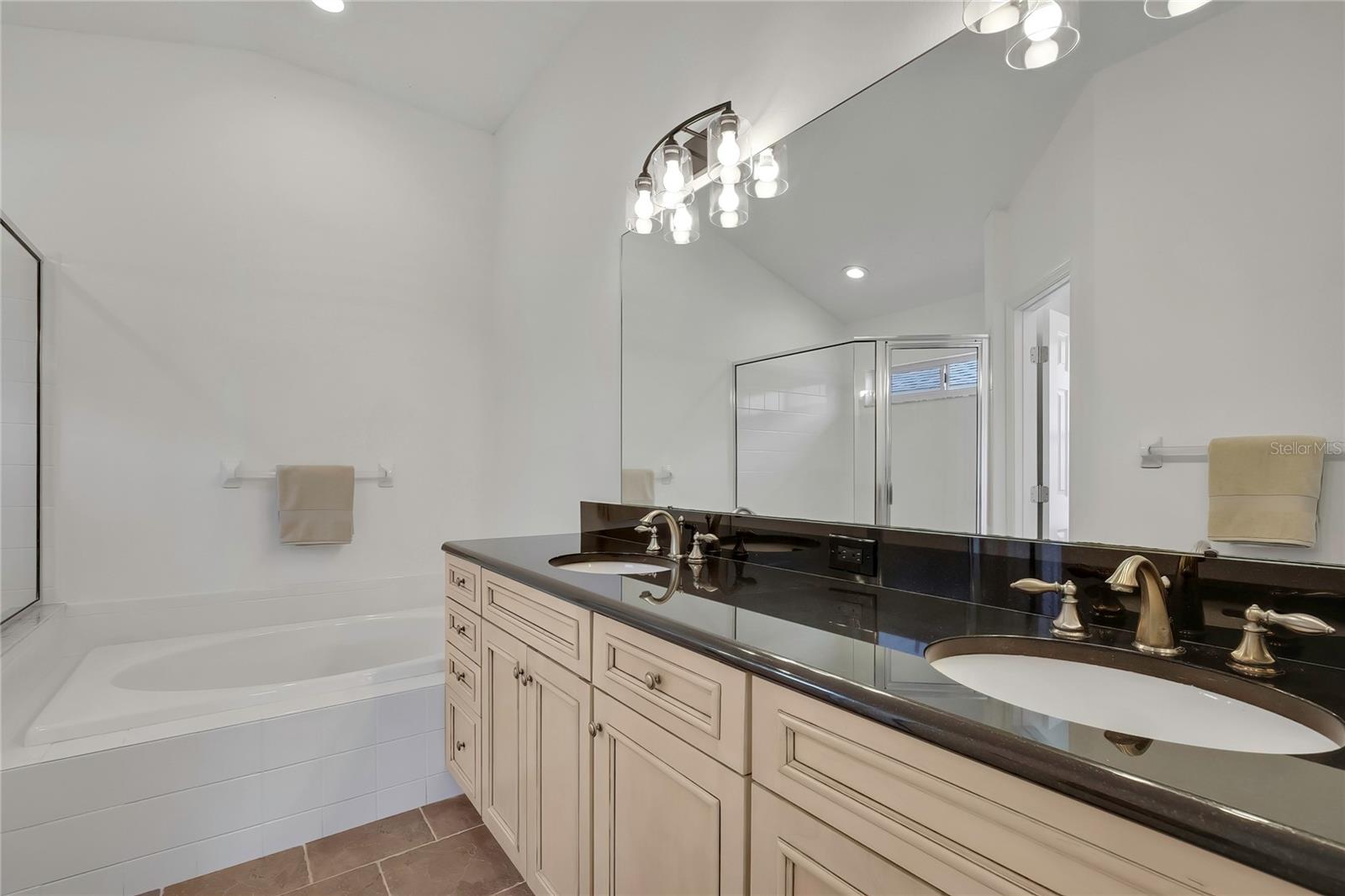 Image 28 of 43 For 545 Lake Cypress Circle