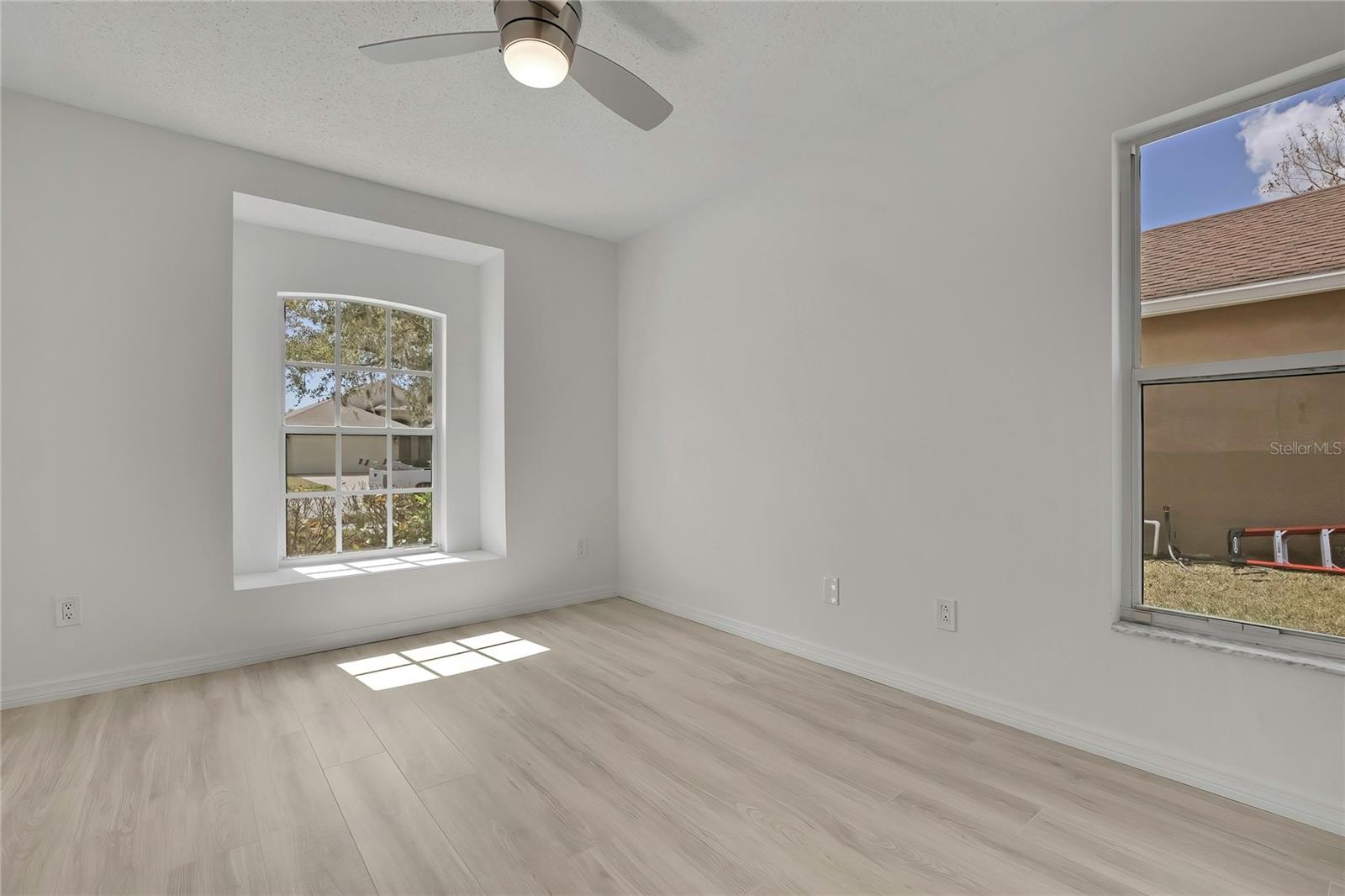 Image 30 of 43 For 545 Lake Cypress Circle