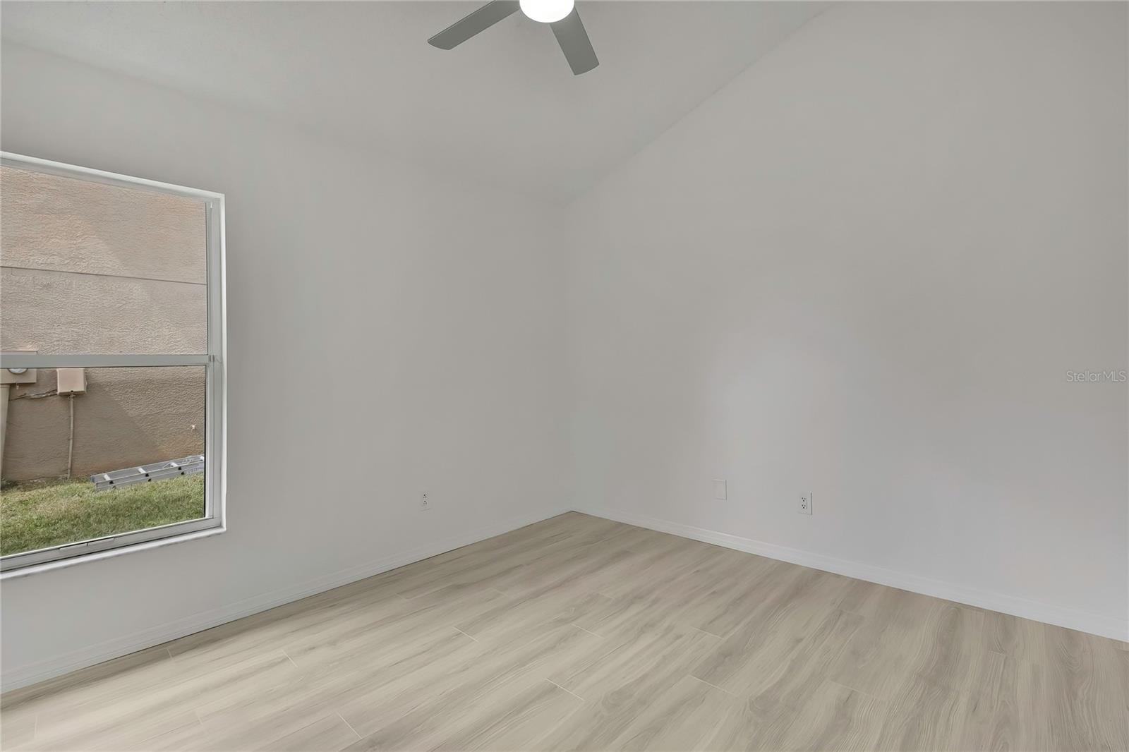 Image 34 of 43 For 545 Lake Cypress Circle