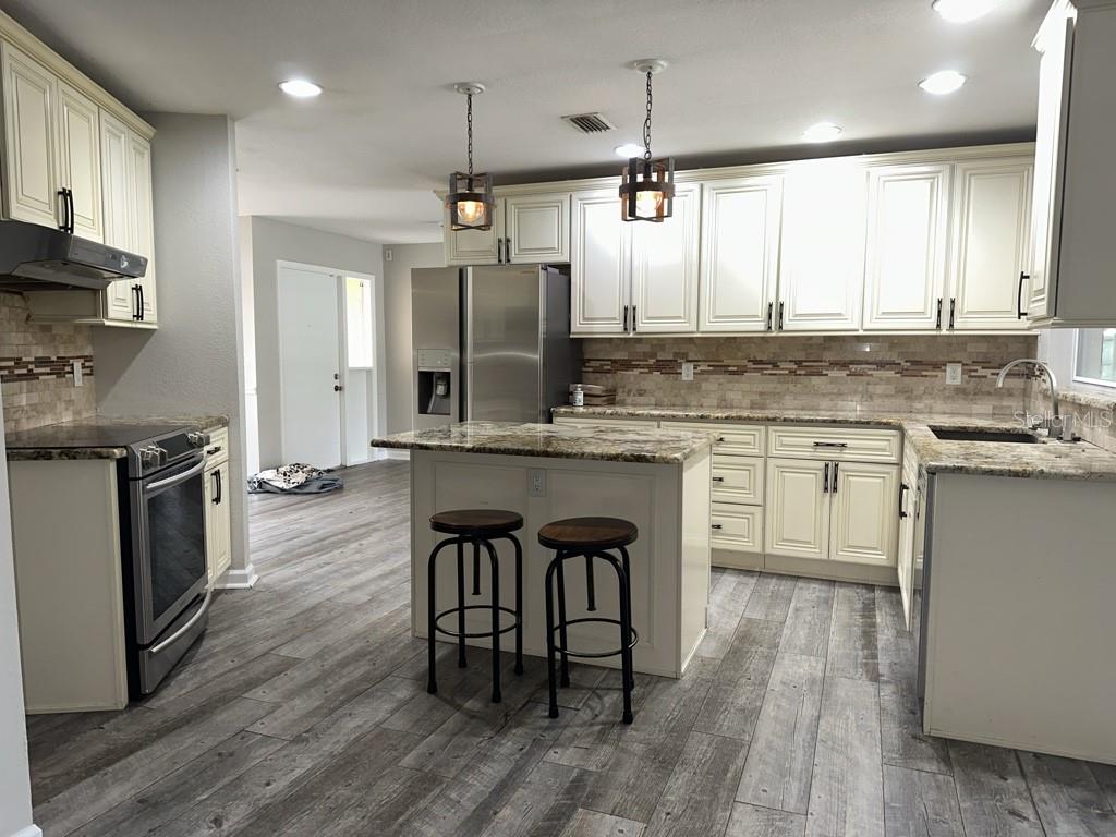 Image 2 of 53 For 4707 Ranchway Court