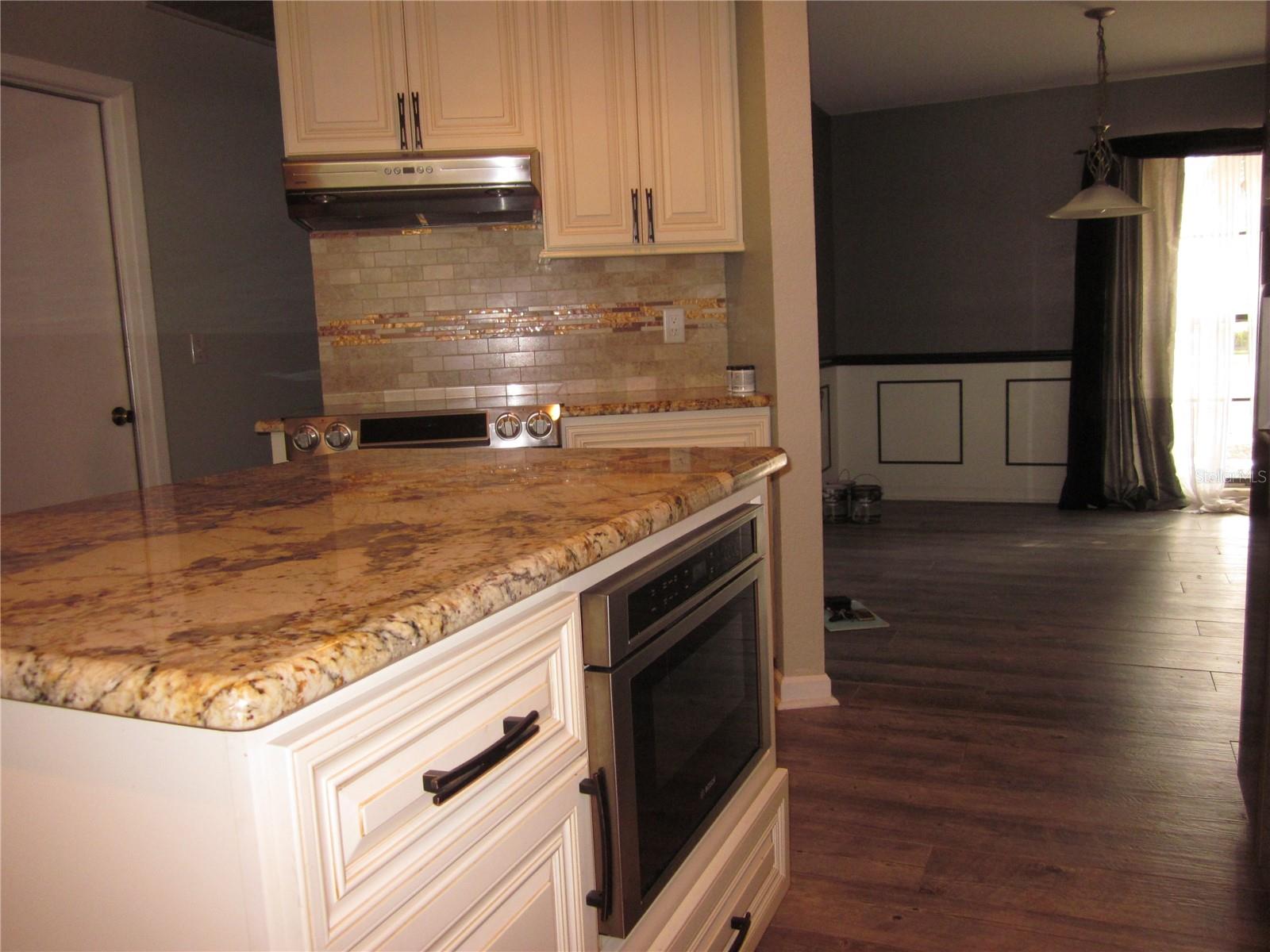 Image 36 of 53 For 4707 Ranchway Court