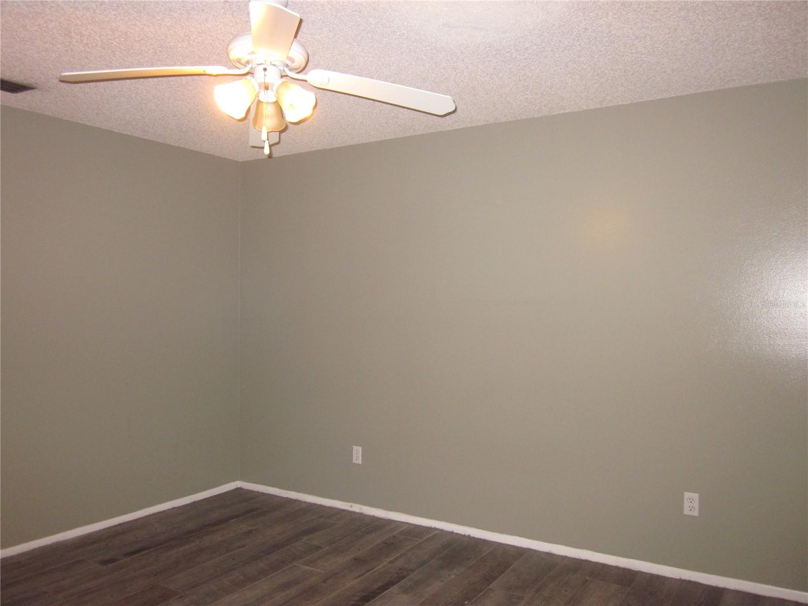 Image 40 of 53 For 4707 Ranchway Court