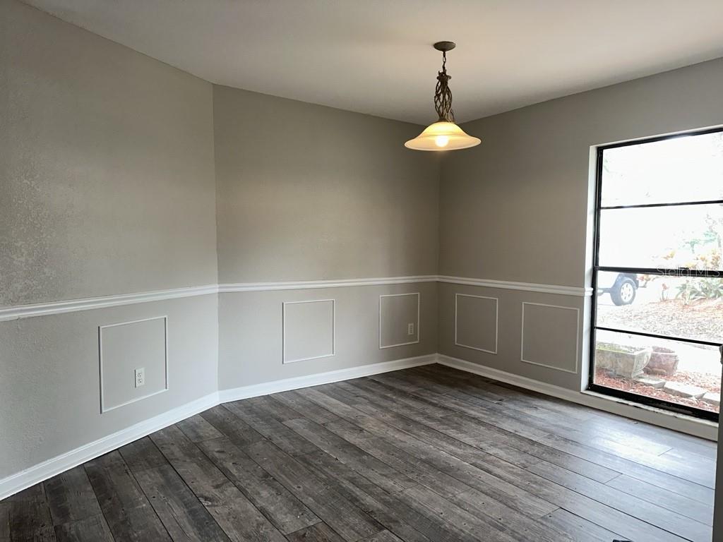 Image 6 of 53 For 4707 Ranchway Court