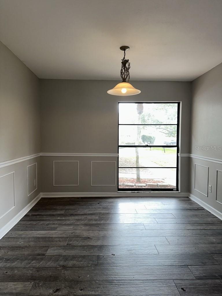 Image 7 of 53 For 4707 Ranchway Court