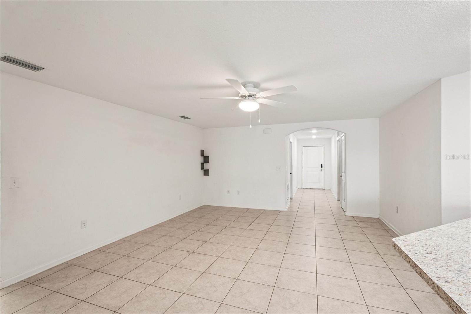 Image 13 of 52 For 1551 Blue Bayou Circle