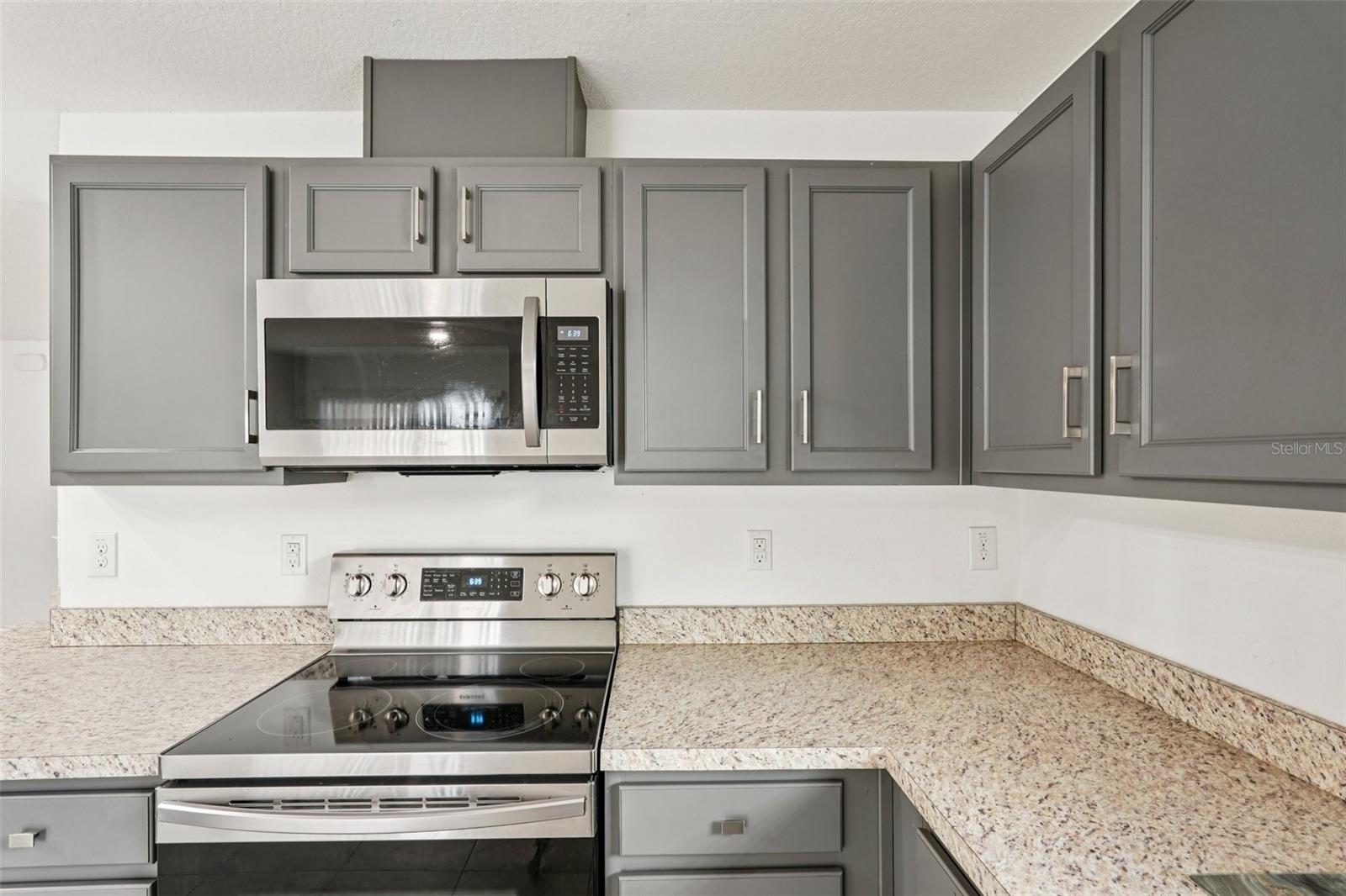 Image 20 of 52 For 1551 Blue Bayou Circle