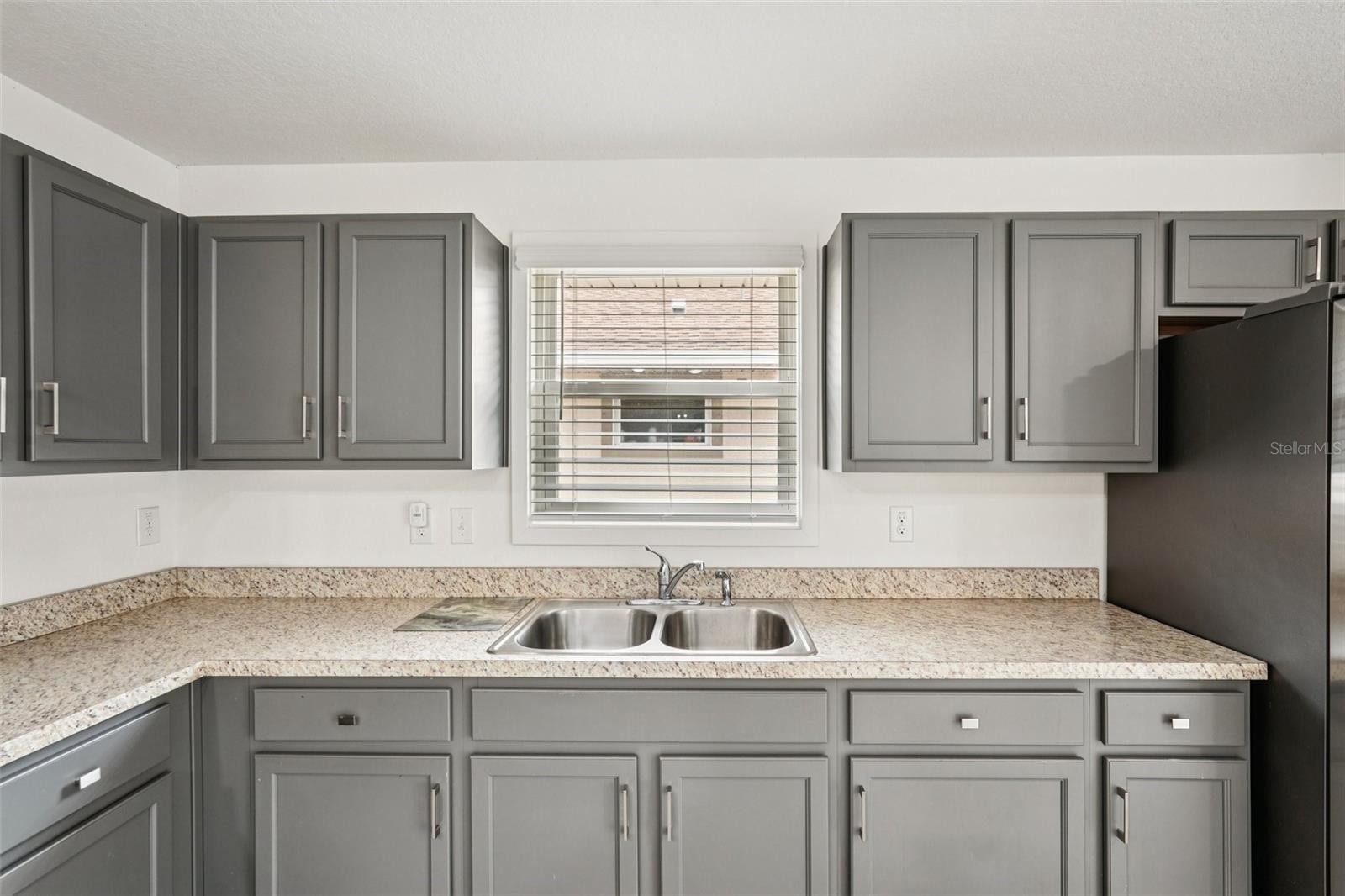 Image 21 of 52 For 1551 Blue Bayou Circle